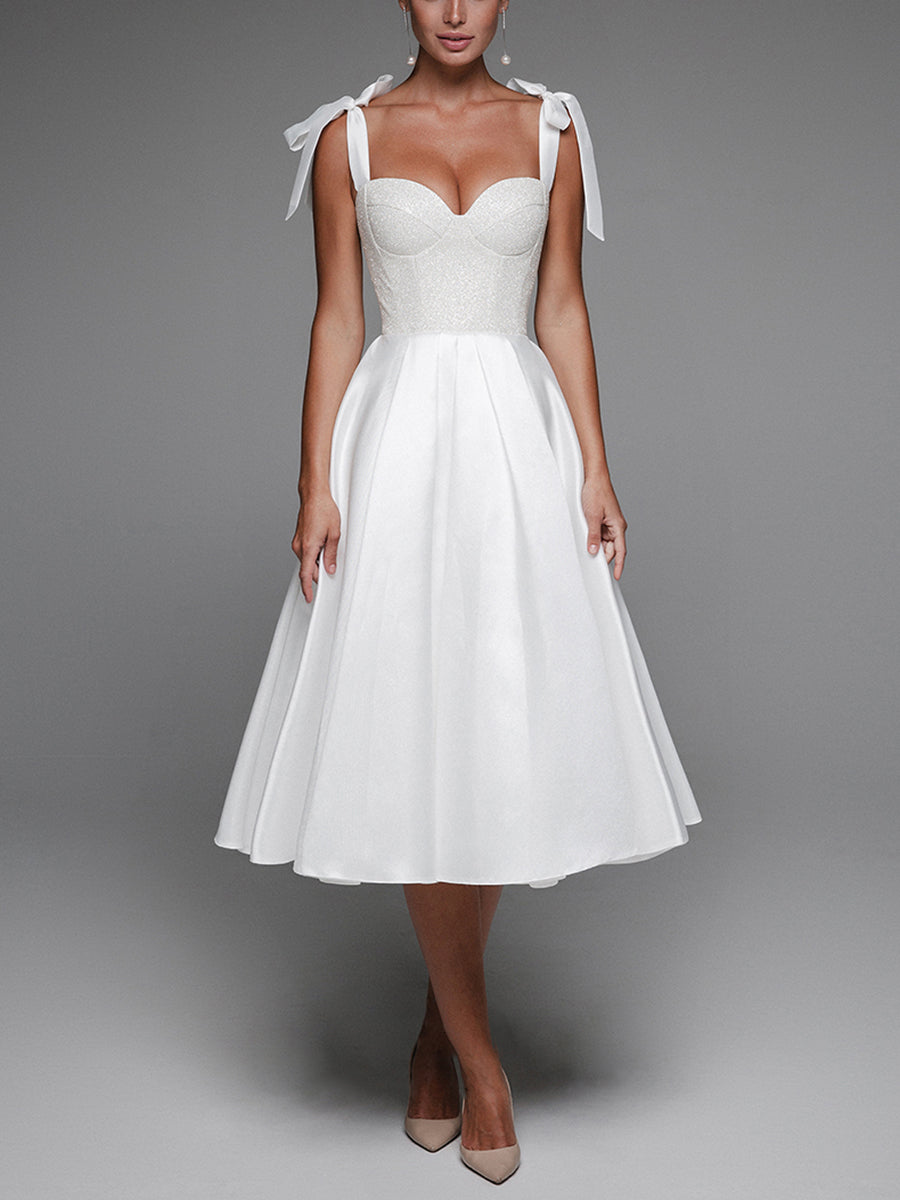 Elegant and simple white lace-up A-line dress