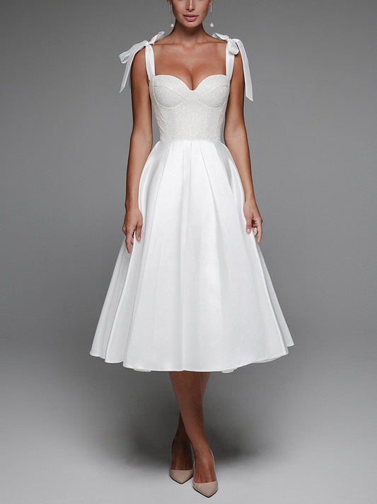 Elegant and simple white lace-up A-line dress